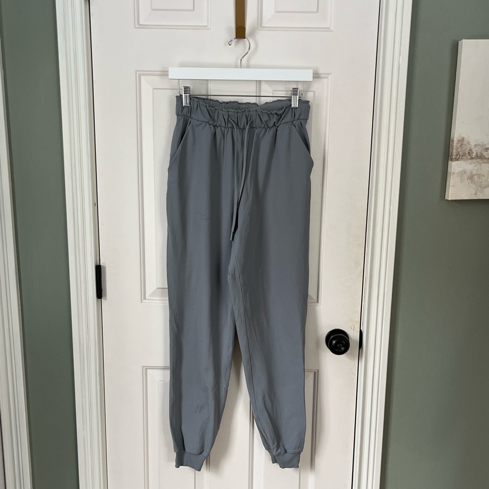 lululemon Women’s Gray Stretch High-Rise Joggers Size 6